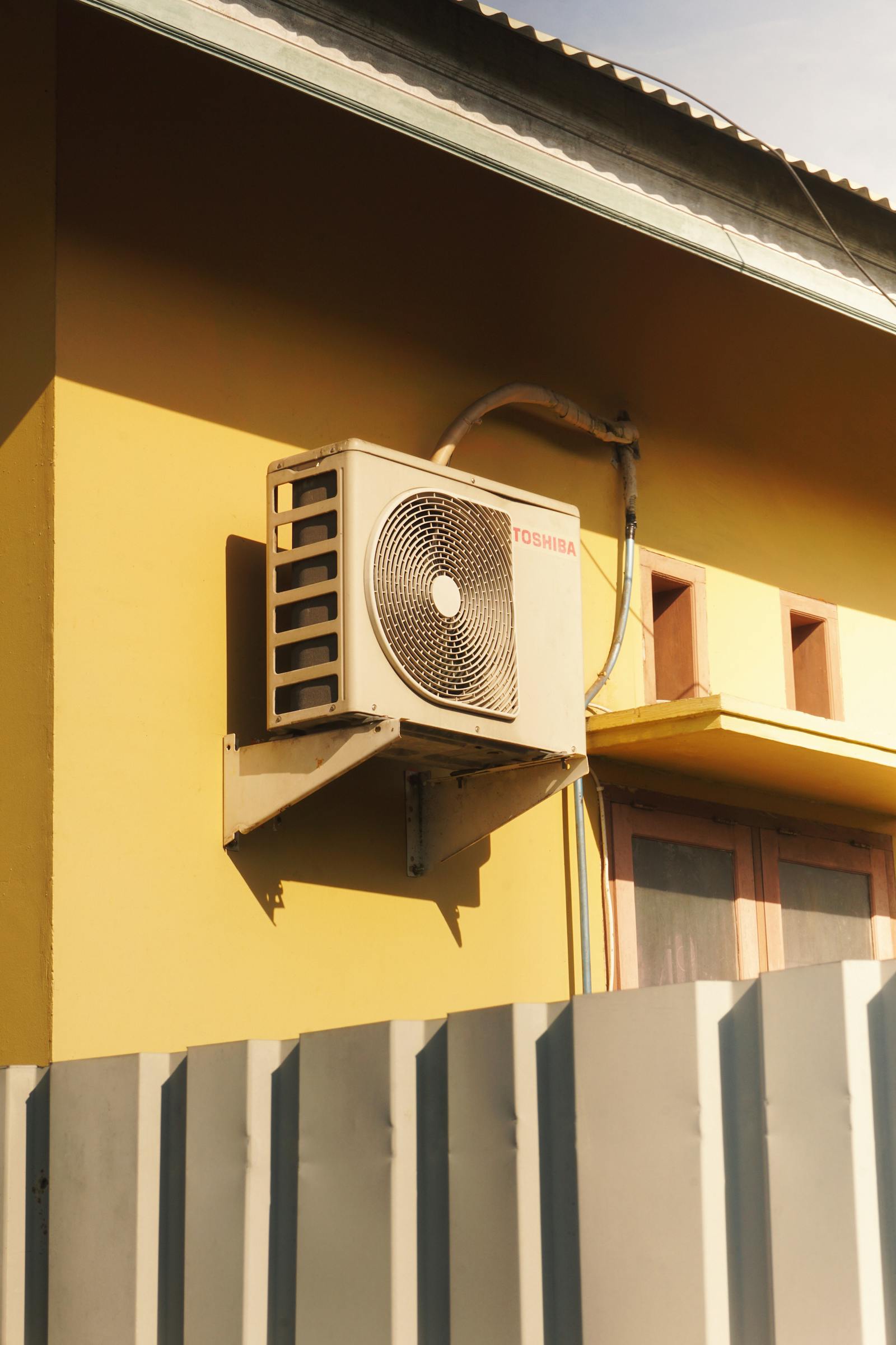 Heizkörper und Thermostat als Datenbasis für den Bestandsbau-Check